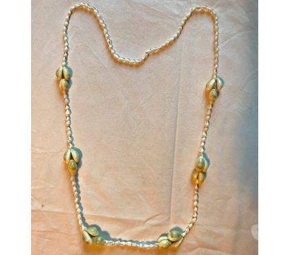 Bijoux Antony Hauts-de-Seine - Photos Vivastreet Collier Fantaisie Coquillages BlancBeige N Calédonie Noumea