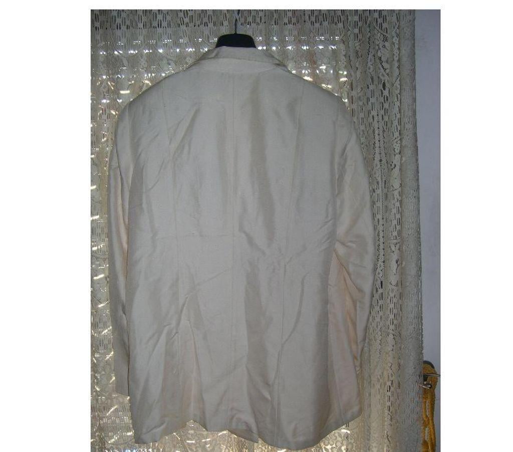 Vêtements occasion Bouches-du-Rhône Aix en Provence - Photos Vivastreet VESTE DAME MARQUE MARINA RINALDI 100% SOIE