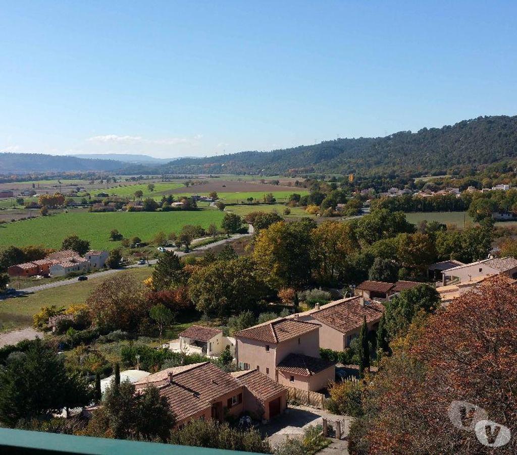 location saisonniere Alpes-de-Haute-Provence Greoux les Bains - 04800 - Photos Vivastreet Studio à Gréoux rénové spacieux lumineux avec balcon