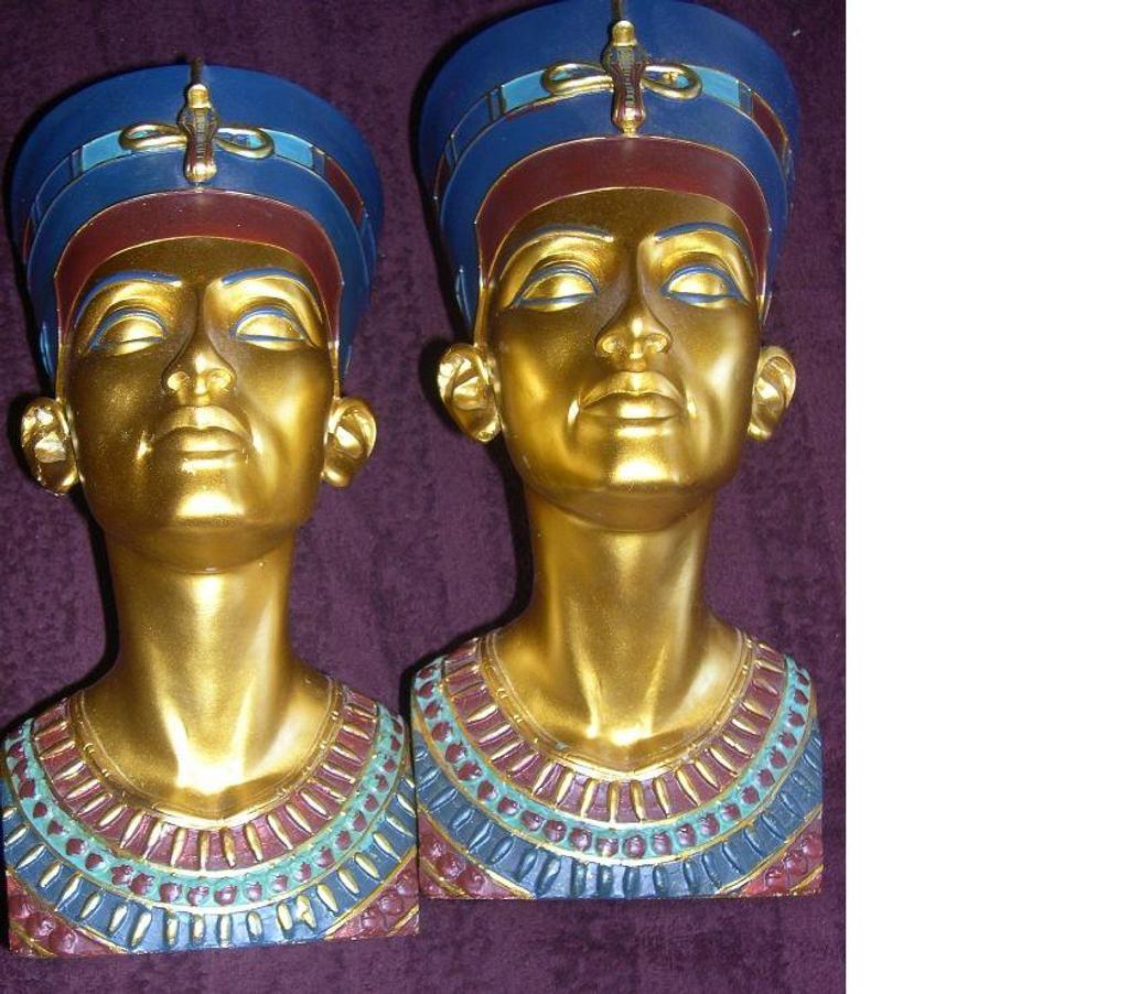 Décoration - art Bouches-du-Rhône Aix en Provence - Photos Vivastreet BUSTE OU TETE DE NEFERTITI 