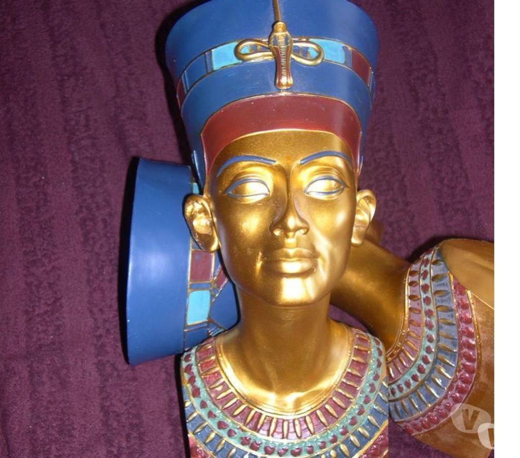Décoration - art Bouches-du-Rhône Aix en Provence - Photos Vivastreet BUSTE OU TETE DE NEFERTITI 