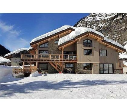 Maison à vendre Champagny en Vanoise Savoie - Photos Vivastreet vente chalet de prestige contemporain dans les Alpes