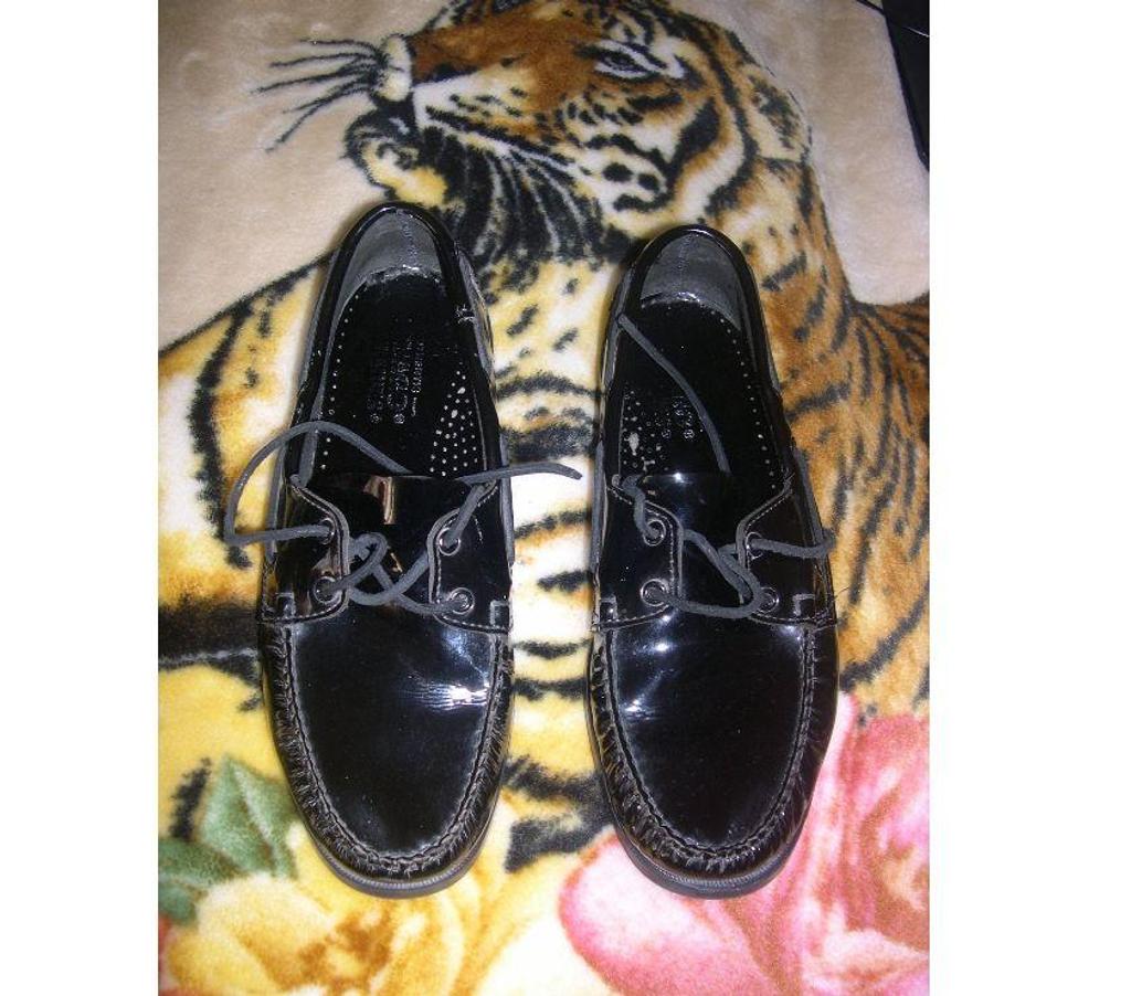 Chaussures Bouches-du-Rhône Aix en Provence - Photos Vivastreet CHAUSSURES HOMME SEBAGO CUIRE VERNI NOIR P45