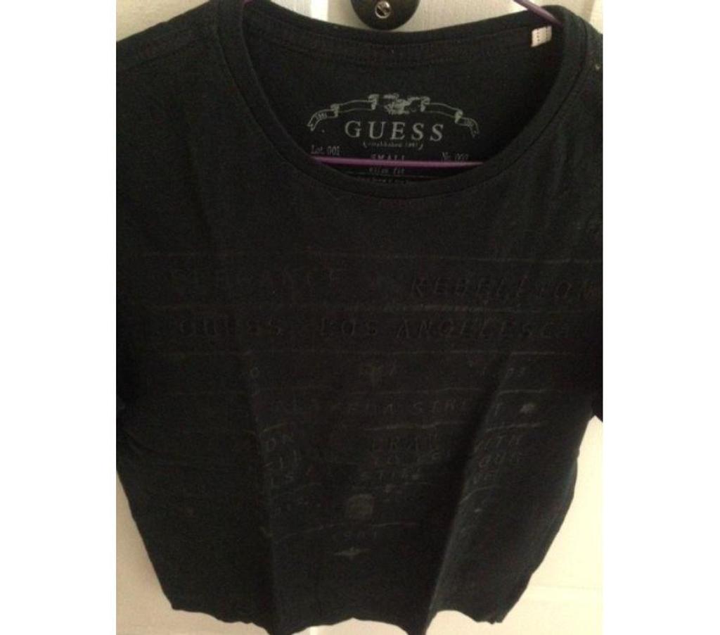 Vêtements occasion Seine-et-Marne Meaux - 77100 - Photos Vivastreet Lot de 5 TEE-SHIRTS homme, taille M 