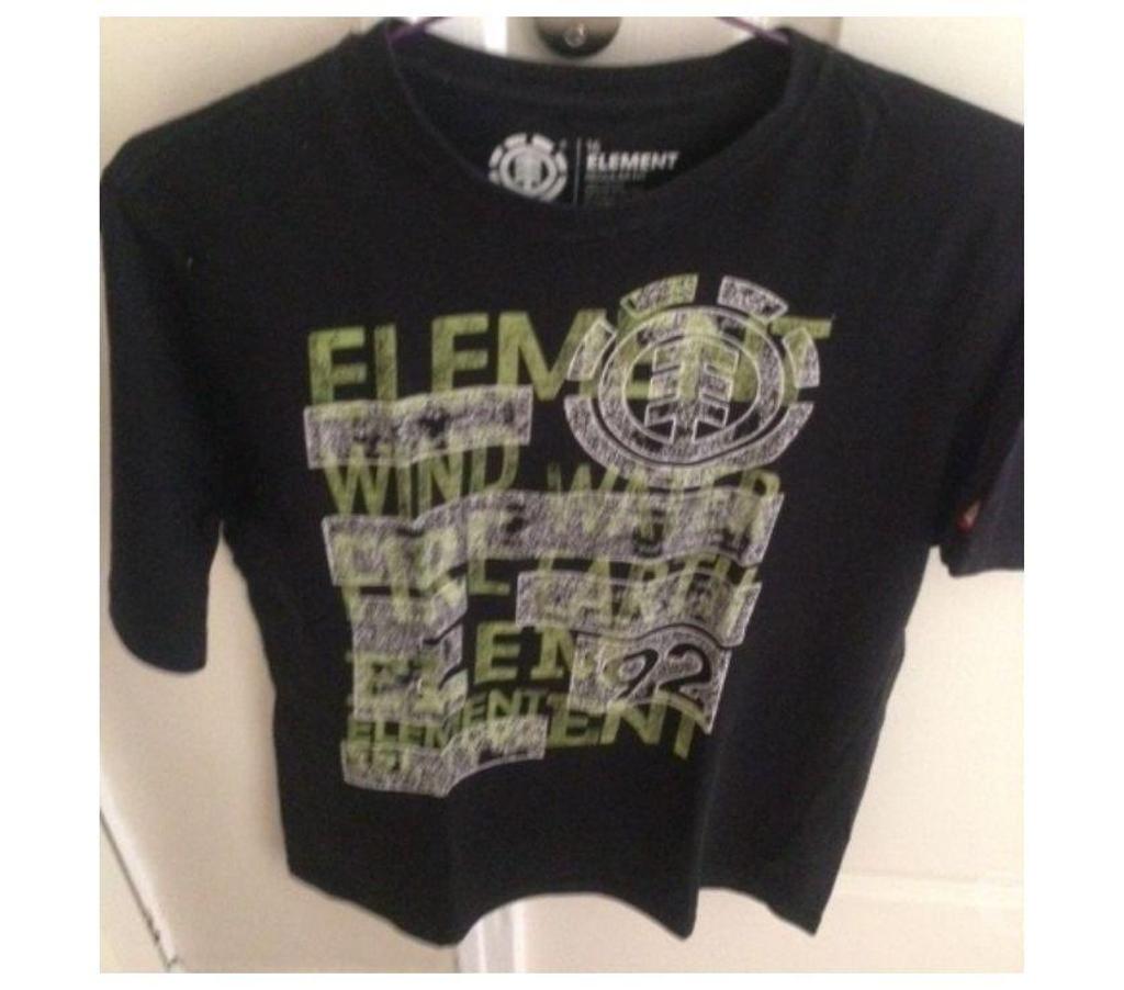 Vêtements occasion Seine-et-Marne Meaux - 77100 - Photos Vivastreet Lot de 5 TEE-SHIRTS homme, taille M 