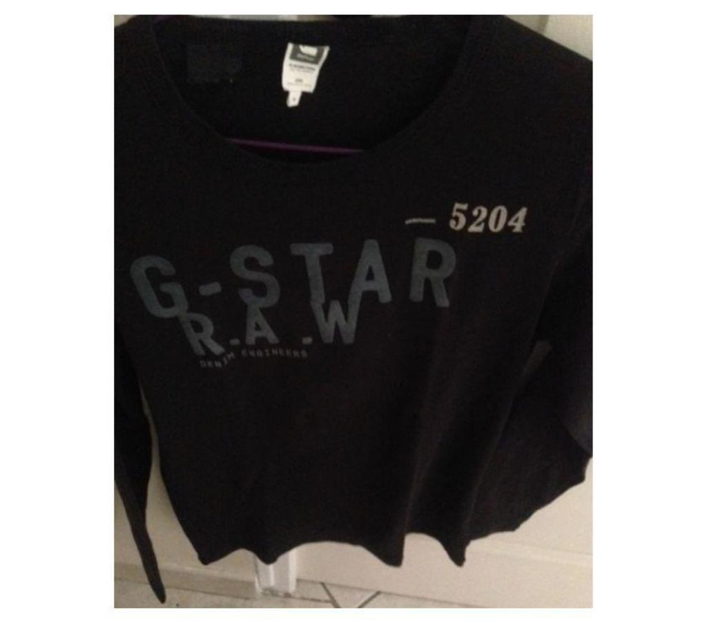 Vêtements occasion Seine-et-Marne Meaux - 77100 - Photos Vivastreet Lot de 5 TEE-SHIRTS homme, taille M