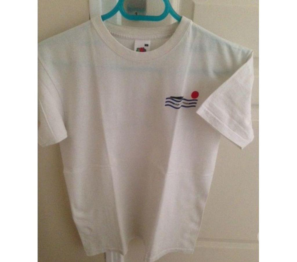 Vêtements occasion Seine-et-Marne Meaux - 77100 - Photos Vivastreet Lot de 6 TEE-SHIRTS unisexe taille S 