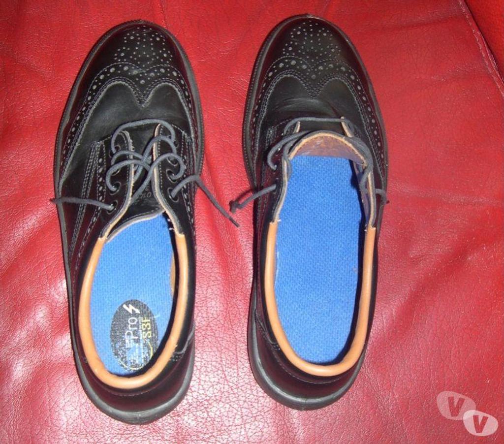 Chaussures Bouches-du-Rhône Aix en Provence - Photos Vivastreet CHAUSSURES DE GOLF SECURITE BASSE JALOSCAR SAS P44 NOIR