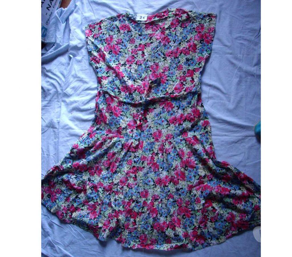 Vêtements occasion Bas-Rhin Bouxwiller - 67330 - Photos Vivastreet Habits et Vestes Femme Taille 52 à T.58-60