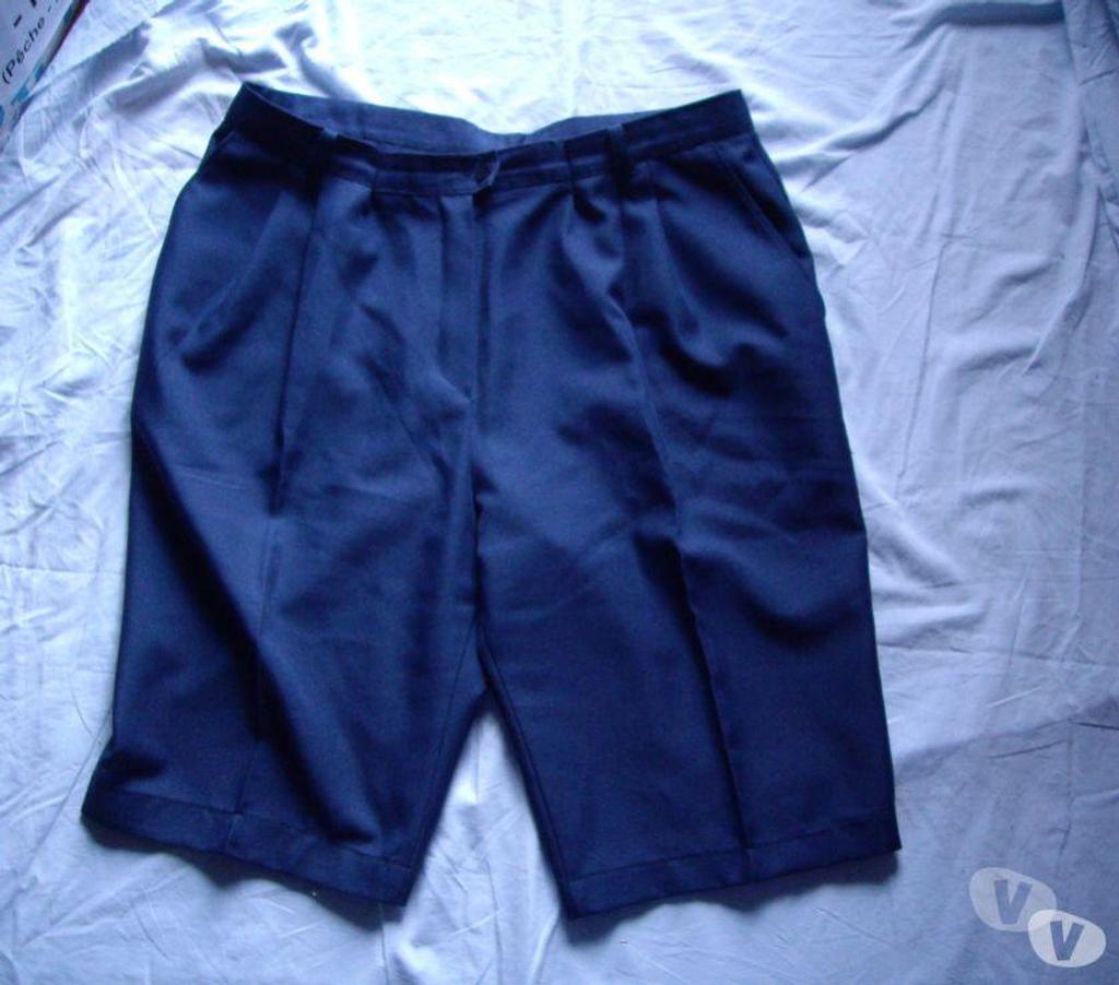 Vêtements occasion Bas-Rhin Bouxwiller - 67330 - Photos Vivastreet Habits et Vestes Femme Taille 52 à T.58-60