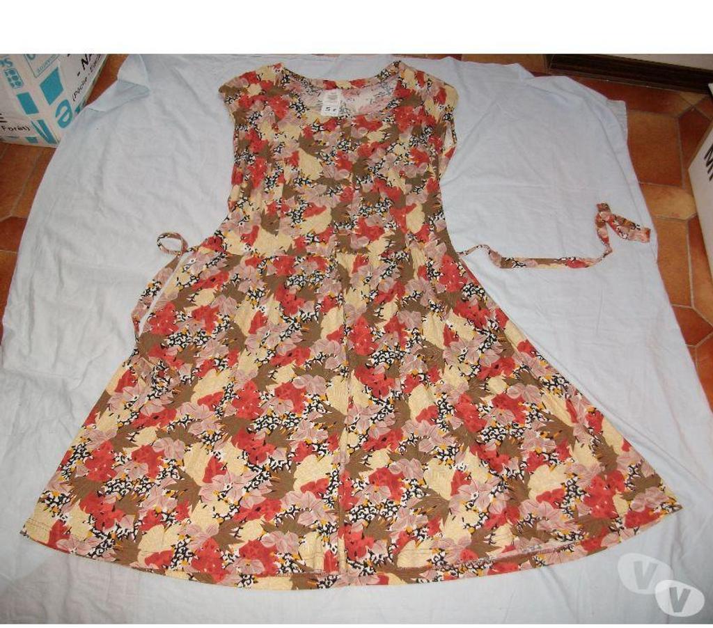 Vêtements occasion Bas-Rhin Bouxwiller - 67330 - Photos Vivastreet Habits et Vestes Femme Taille 52 à T.58-60