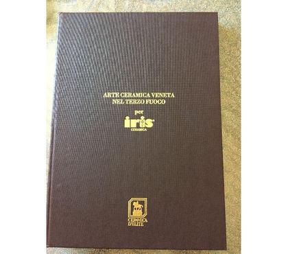 Livres occasion Nimes Nimes - Photos Vivastreet Livre sur les ceramiques Italienne