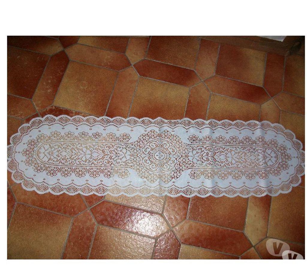 Ameublement & art de la table Bas-Rhin Bouxwiller - 67330 - Photos Vivastreet Napperons, Chemins de Table et Tapis de Guéridon