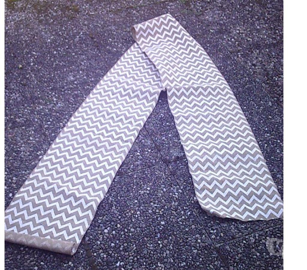 Ameublement & art de la table Bas-Rhin Bouxwiller - 67330 - Photos Vivastreet Napperons, Chemins de Table et Tapis de Guéridon