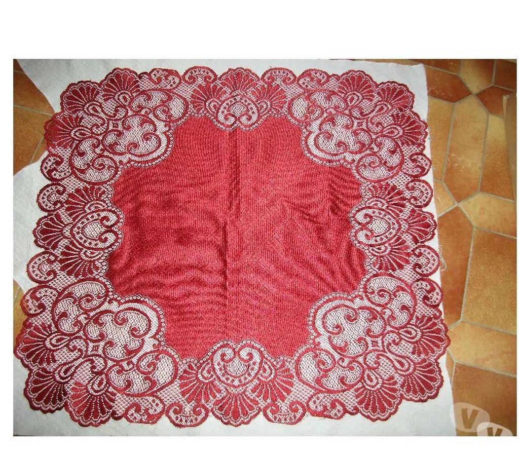 Ameublement & art de la table Bas-Rhin Bouxwiller - 67330 - Photos Vivastreet Napperons, Chemins de Table et Tapis de Guéridon