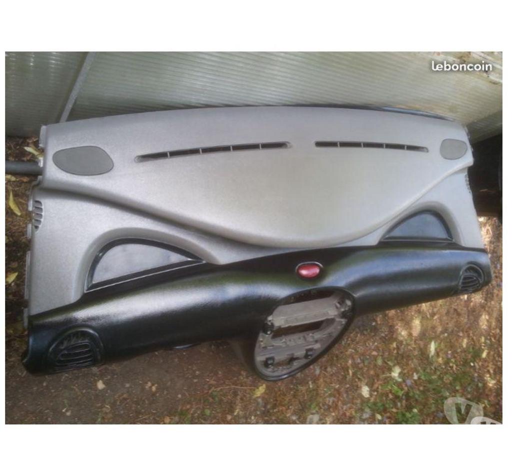 Pièces et services auto Seine-et-Marne Montceaux les Provins - 77151 - Photos Vivastreet xsara picasso tableau de bord 