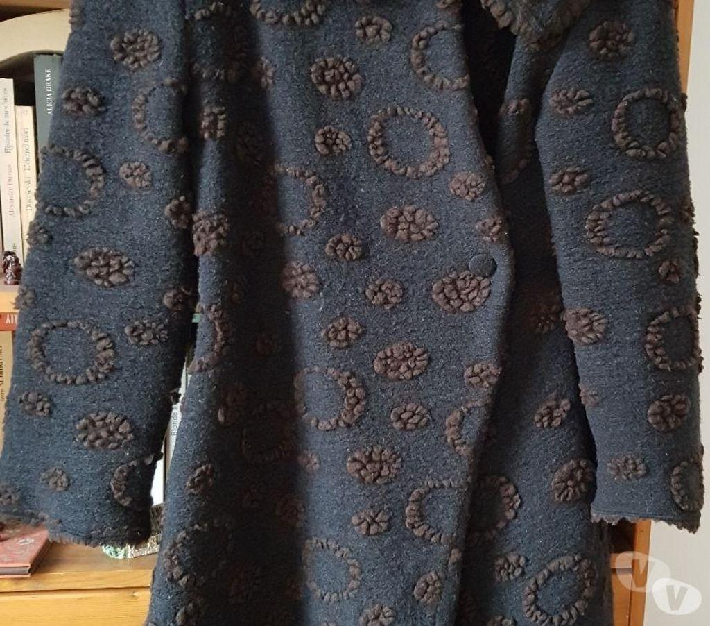 Vêtements occasion Hauts-de-Seine Nanterre - 92000 - Photos Vivastreet Manteau LES HABITS DE DALIE