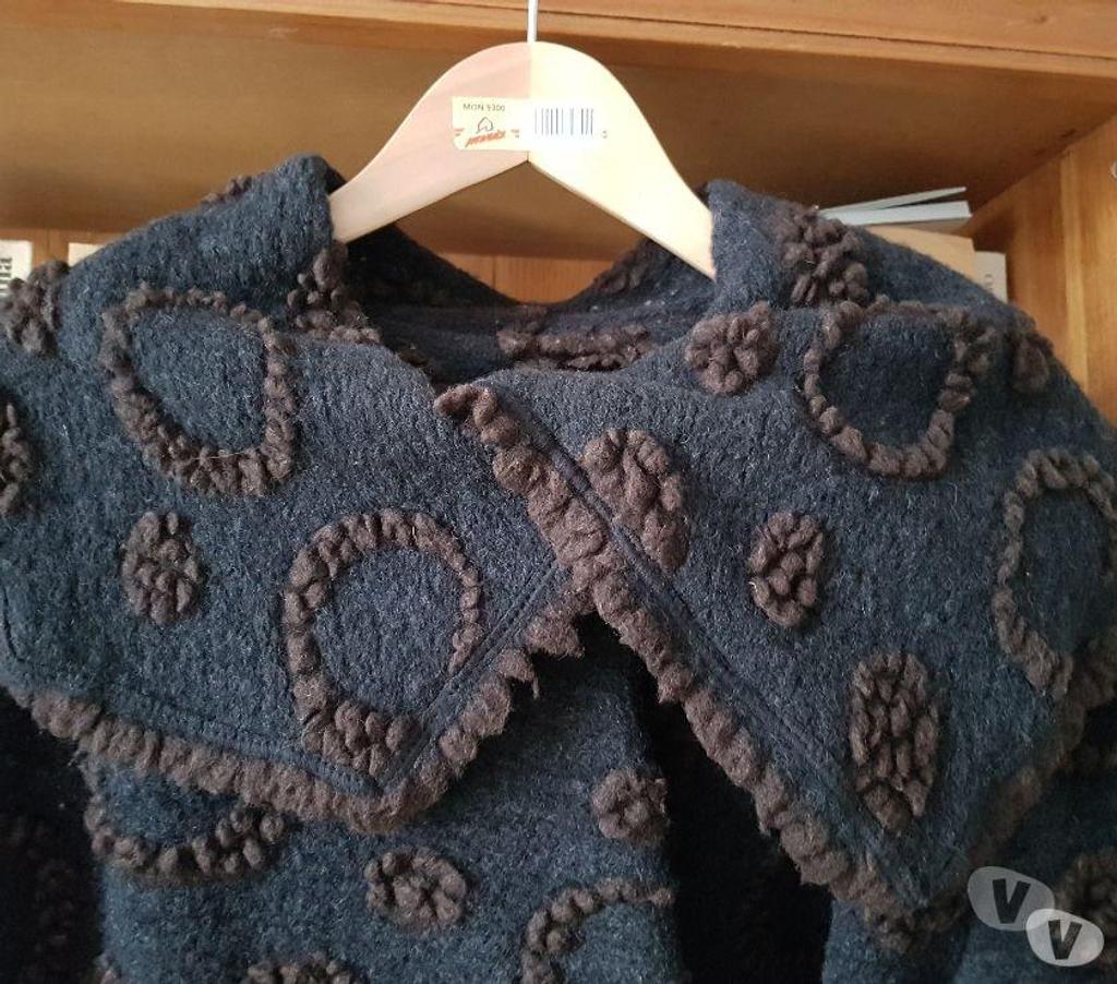 Vêtements occasion Hauts-de-Seine Nanterre - 92000 - Photos Vivastreet Manteau LES HABITS DE DALIE