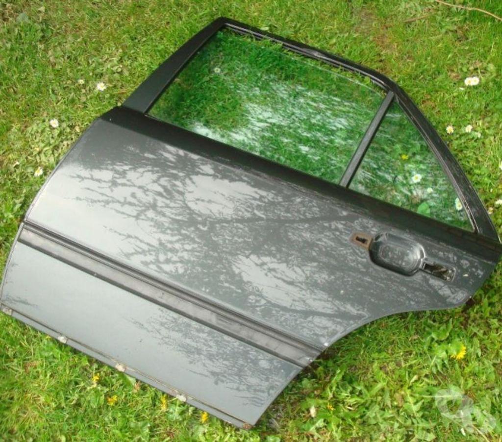 Pièces et services auto Seine-et-Marne Touquin - 77131 - Photos Vivastreet ABS mercedes w124 ou cerveau frein et reservoir lukid