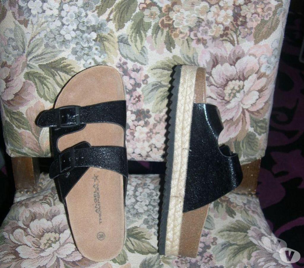 Chaussures Bouches-du-Rhône Aix en Provence - Photos Vivastreet MULES NOIR MARQUE ANGELA THOMPSON FEMME P38 