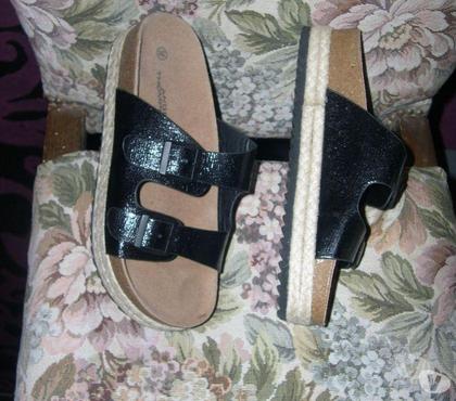 Chaussures et bottes occasion Aix en Provence Aix en Provence - Photos Vivastreet MULES NOIR MARQUE ANGELA THOMPSON FEMME P38