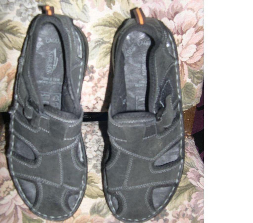 Chaussures Bouches-du-Rhône Aix en Provence - Photos Vivastreet SANDALE HOMME MARQUE KARLSEN NOIR P40