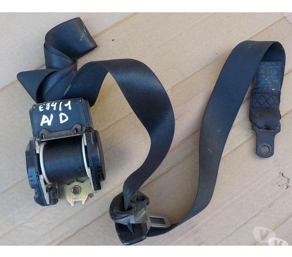 Pièces et services auto Pyrénées-Orientales Perpignan - Photos Vivastreet enrouleur ceinture de securite avant bmw e34 phase 1