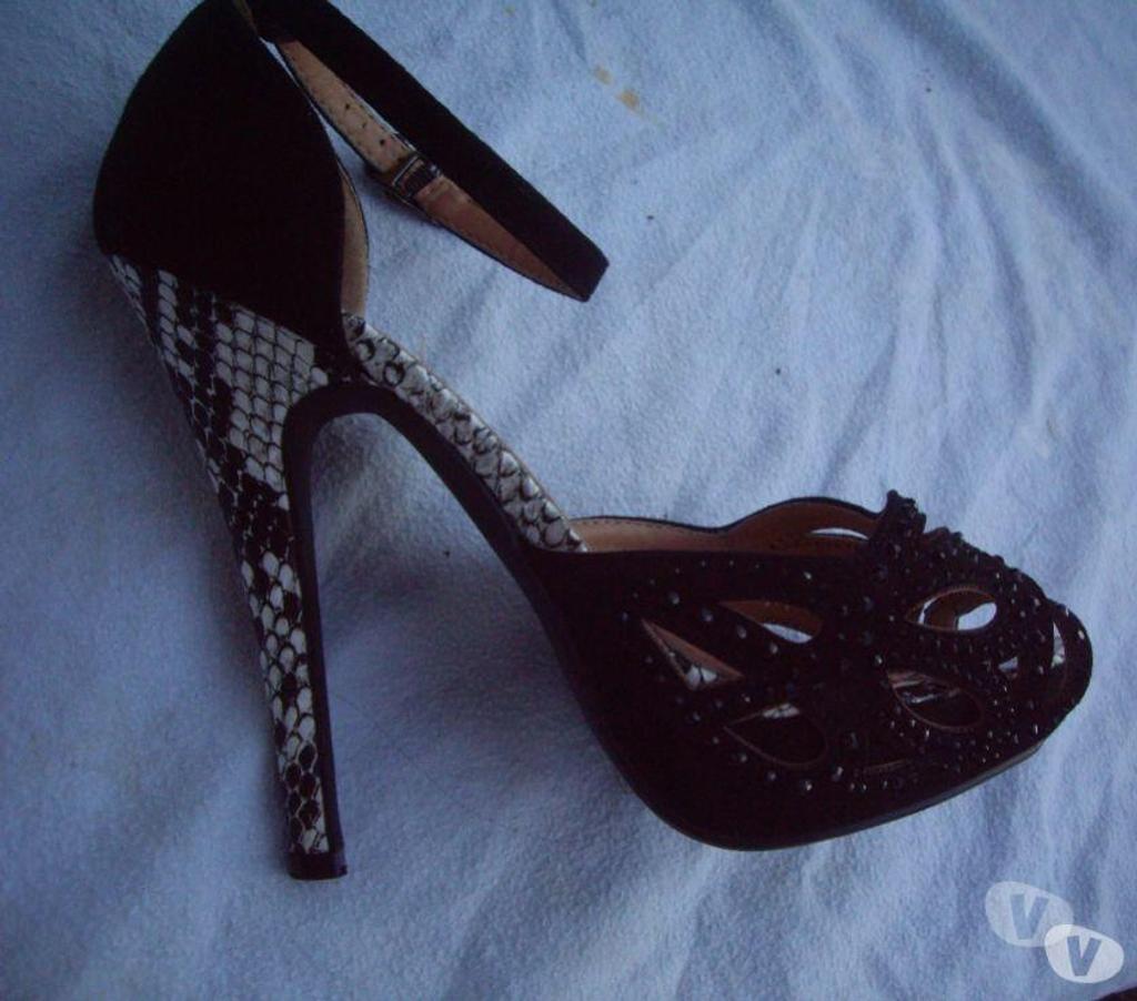 Chaussures Bas-Rhin Bouxwiller - 67330 - Photos Vivastreet Sandales Noir Python talons 13 cm pt 38-neuves