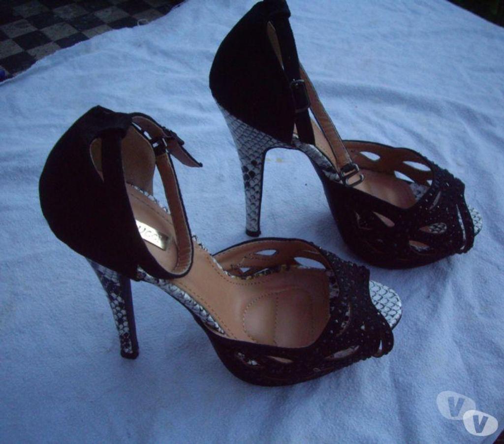 Chaussures Bas-Rhin Bouxwiller - 67330 - Photos Vivastreet Sandales Noir Python talons 13 cm pt 38-neuves