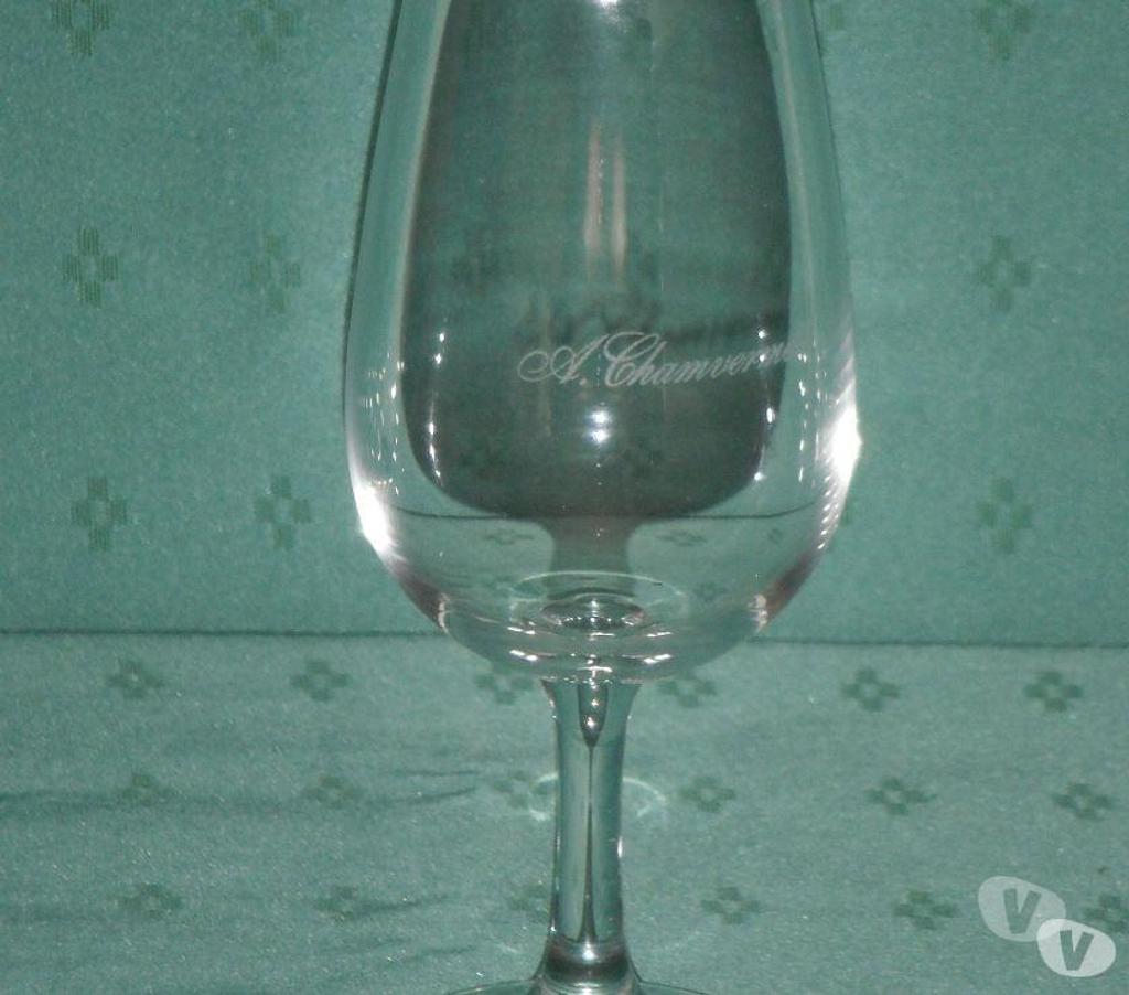 Ameublement & art de la table Bas-Rhin Obermodern Zutzendorf - Photos Vivastreet verre vin blanc