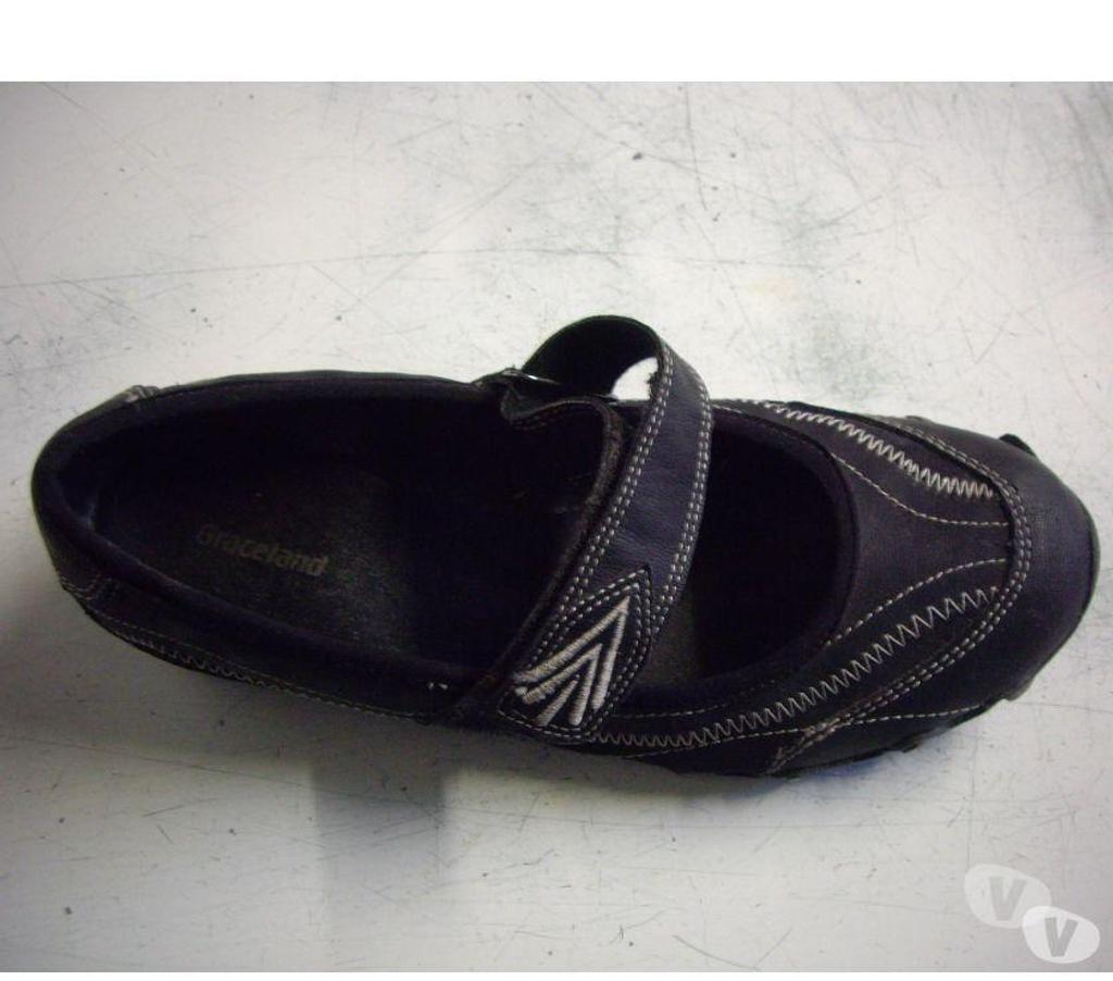Chaussures Bas-Rhin Bouxwiller - 67330 - Photos Vivastreet Derbies Noir à scratch pt 37 à 5 €