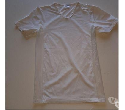 Vêtements occasion Sochaux Doubs - Photos Vivastreet T shirt maille latérale