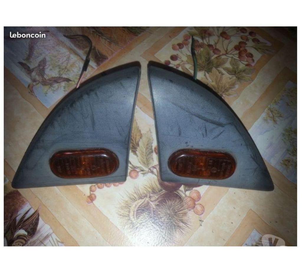 Pièces et services auto Seine-et-Marne Montceaux les Provins - 77151 - Photos Vivastreet clignotant d'aile renault espace 3