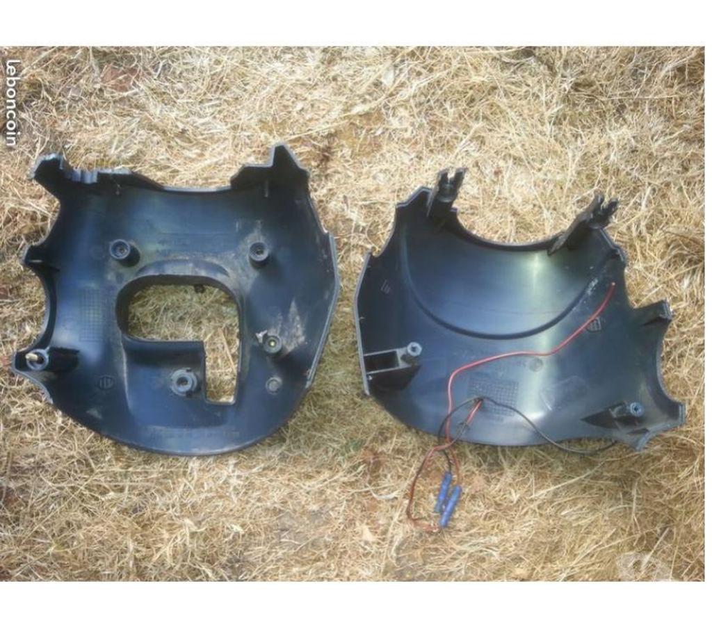 Pièces et services auto Seine-et-Marne Montceaux les Provins - 77151 - Photos Vivastreet plastique volant renault espace 3