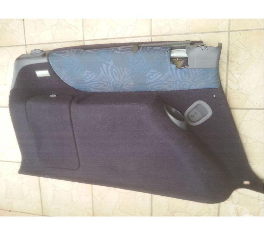 Pièces et services auto Seine-et-Marne Montceaux les Provins - 77151 - Photos Vivastreet interieur coffre Renault espace 3