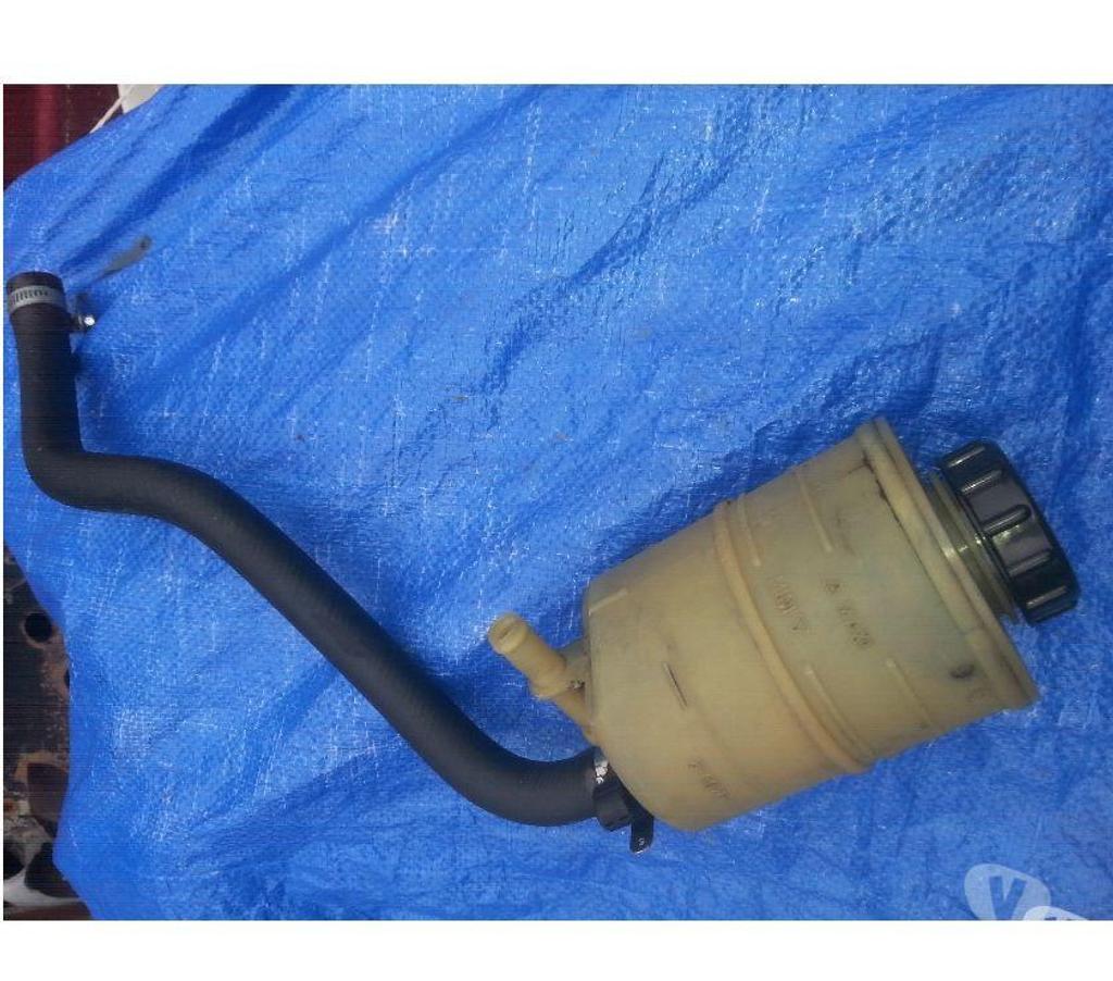 Pièces et services auto Seine-et-Marne Montceaux les Provins - 77151 - Photos Vivastreet bocal huile renault espace 3