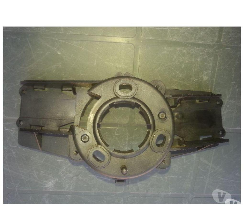 Pièces et services auto Seine-et-Marne Montceaux les Provins - 77151 - Photos Vivastreet plastique commodo xsara picasso 