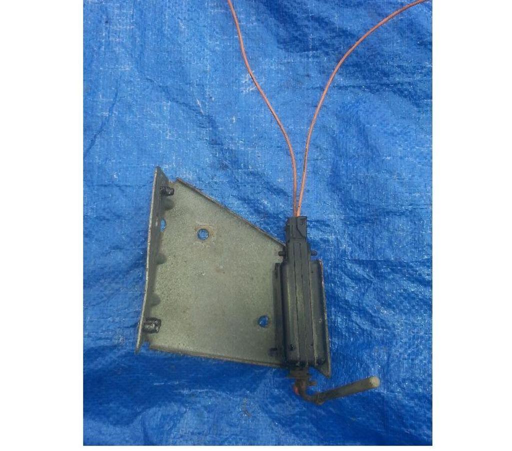 Pièces et services auto Seine-et-Marne Montceaux les Provins - 77151 - Photos Vivastreet moteur trappe a essence renault espace 3