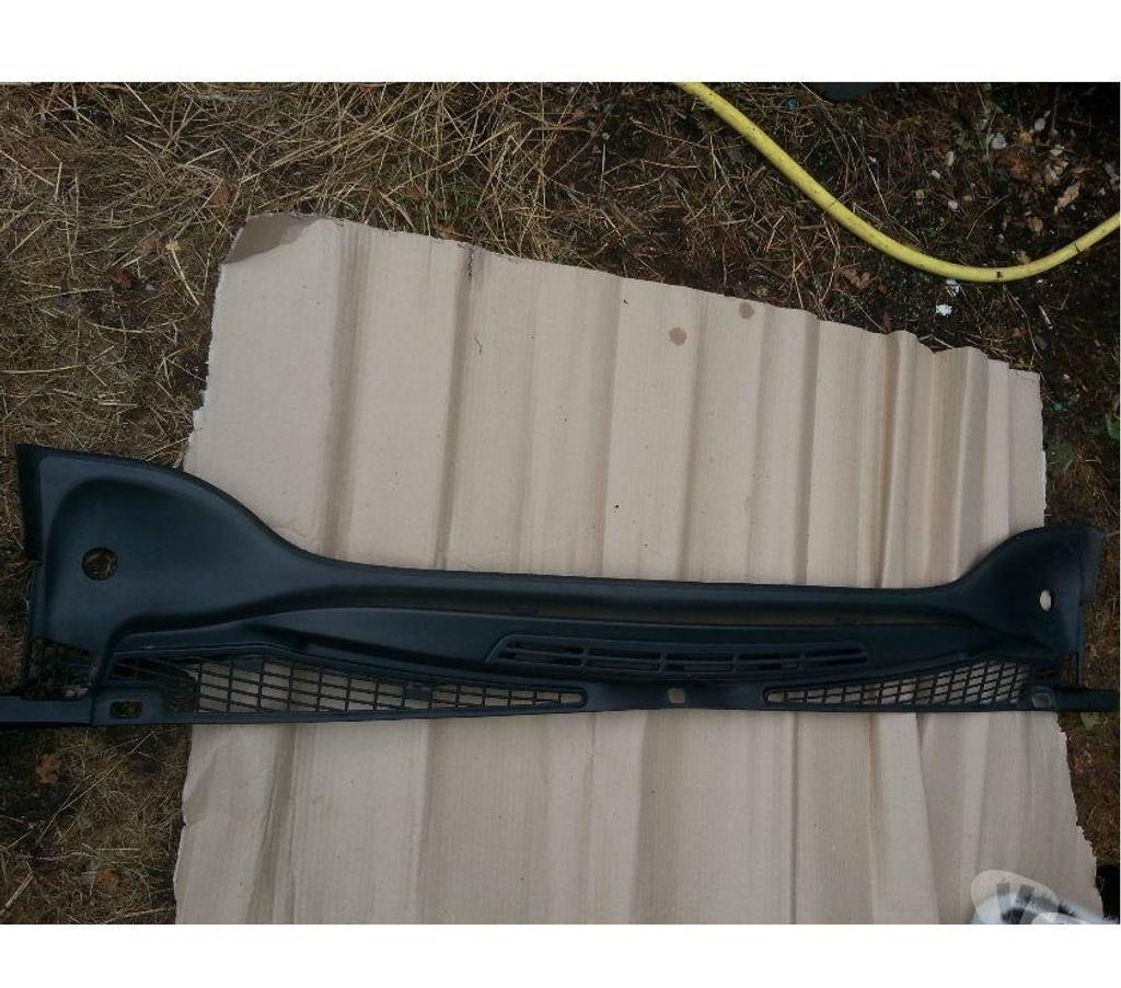 Pièces et services auto Seine-et-Marne Montceaux les Provins - 77151 - Photos Vivastreet baie de pare-brise xsara picasso 