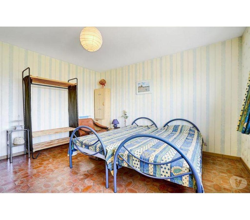 Vente Maison Ain Malafretaz - 01340 - Photos Vivastreet Grande maison de 211m² utiles, quartier Petit-Ry
