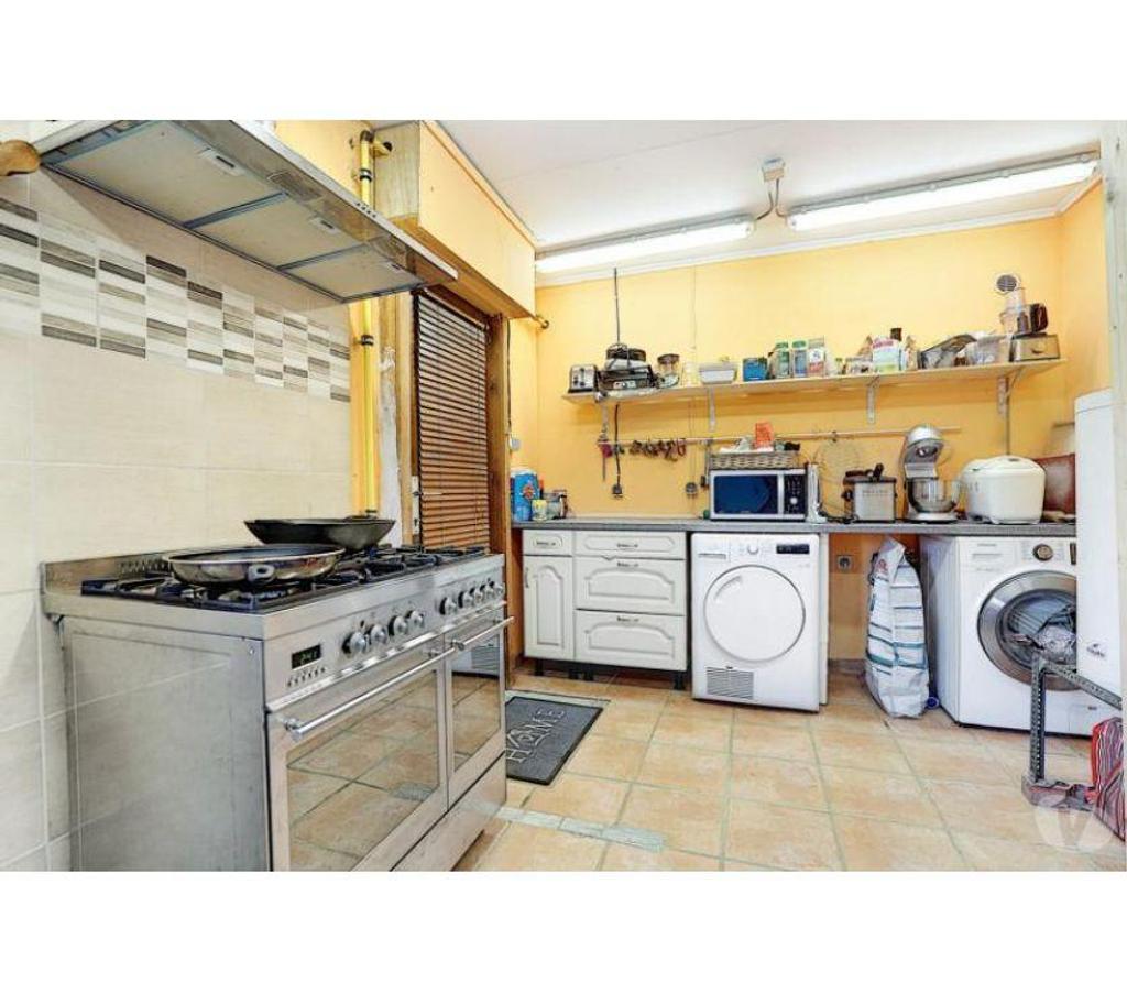 Vente Maison Ain Malafretaz - 01340 - Photos Vivastreet Villa plain-pied dans petit clos calme.