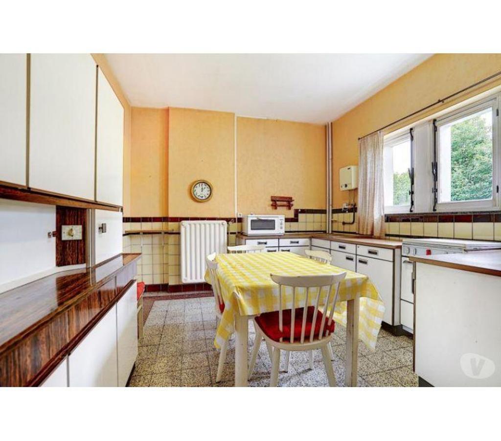 Vente Maison Ain Malafretaz - 01340 - Photos Vivastreet Vaste demeure familiale à moderniser, à deux pas du Douaire!