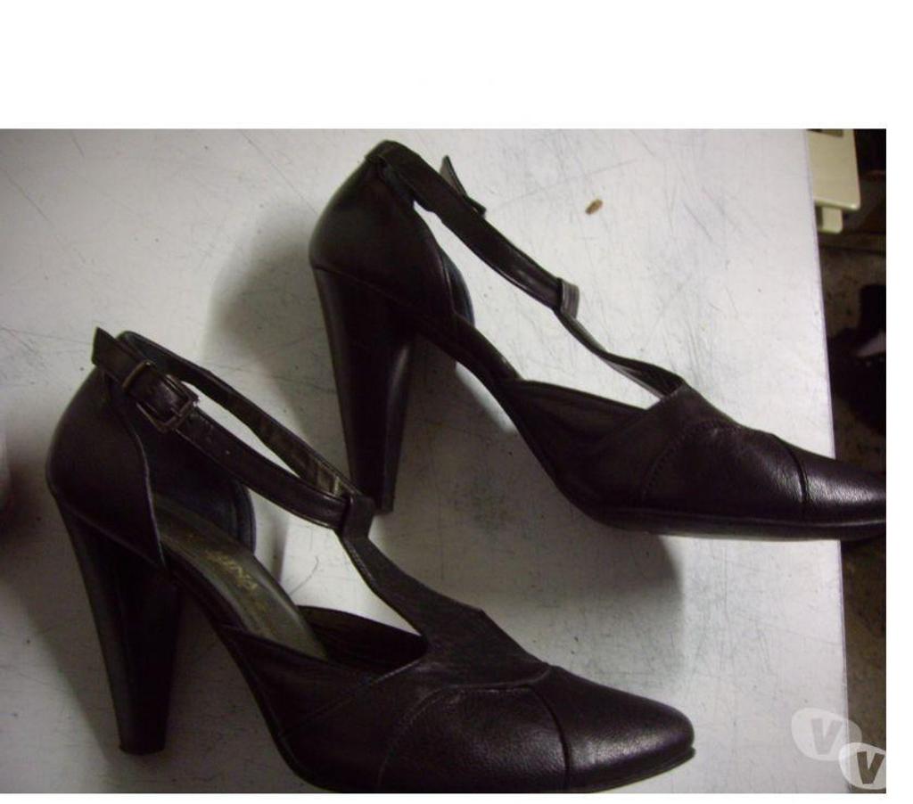 Chaussures Bas-Rhin Bouxwiller - 67330 - Photos Vivastreet Escarpins Noir pt 39 San Marina talons 10 cm