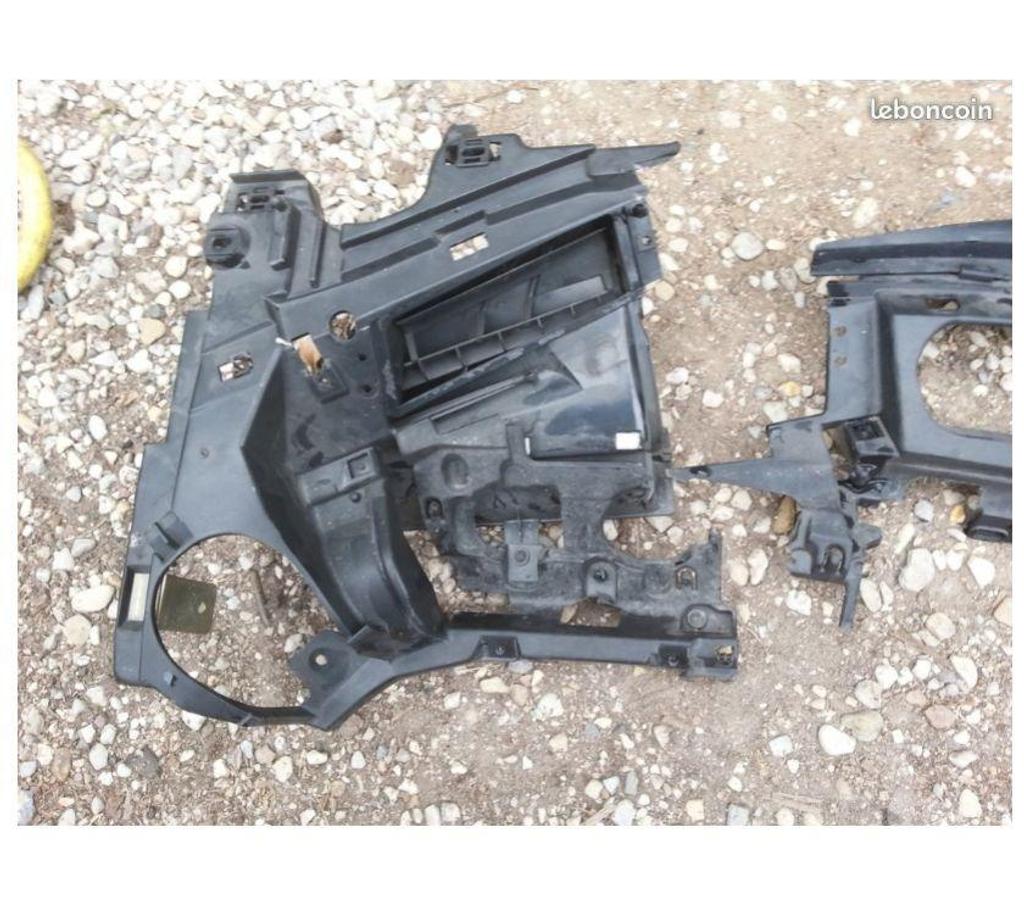 Pièces et services auto Seine-et-Marne Montceaux les Provins - 77151 - Photos Vivastreet encadrement tableau de bord renault espace 3