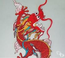 Ecusson brodé dragon rouge XL thermocollant