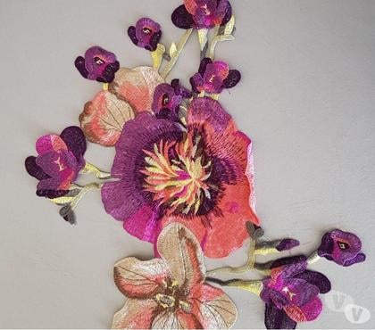 Décoration - art Carnon Hérault - Photos Vivastreet Fleur en tissu brodé 57x22 cm à coudre