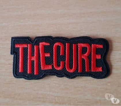 Collections Carnon Hérault - Photos Vivastreet Ecusson brodé the cure 7,5x3 cm thermocollant