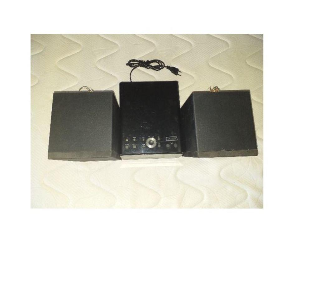 Photo - Video - Son Bouches-du-Rhône Aix en Provence - Photos Vivastreet MICRO CHAINE PHILIPS MCM30212, PORT USB, LECTEUR CD, RADIO 