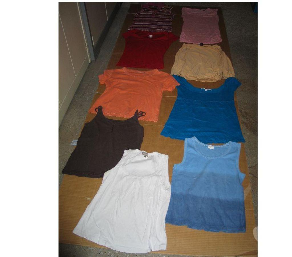 Vêtements occasion Essonne Quincy sous Senart - 91480 - Photos Vivastreet Vêtements pour homme, femme, jeunes V1