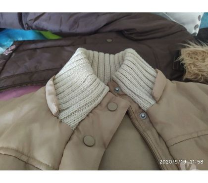 Vêtements occasion Florange Moselle - Photos Vivastreet manteau matelassé beige Carla Faustini T 3840